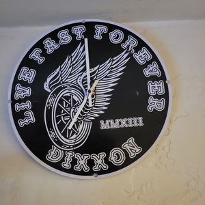 Dixxon custom clock...